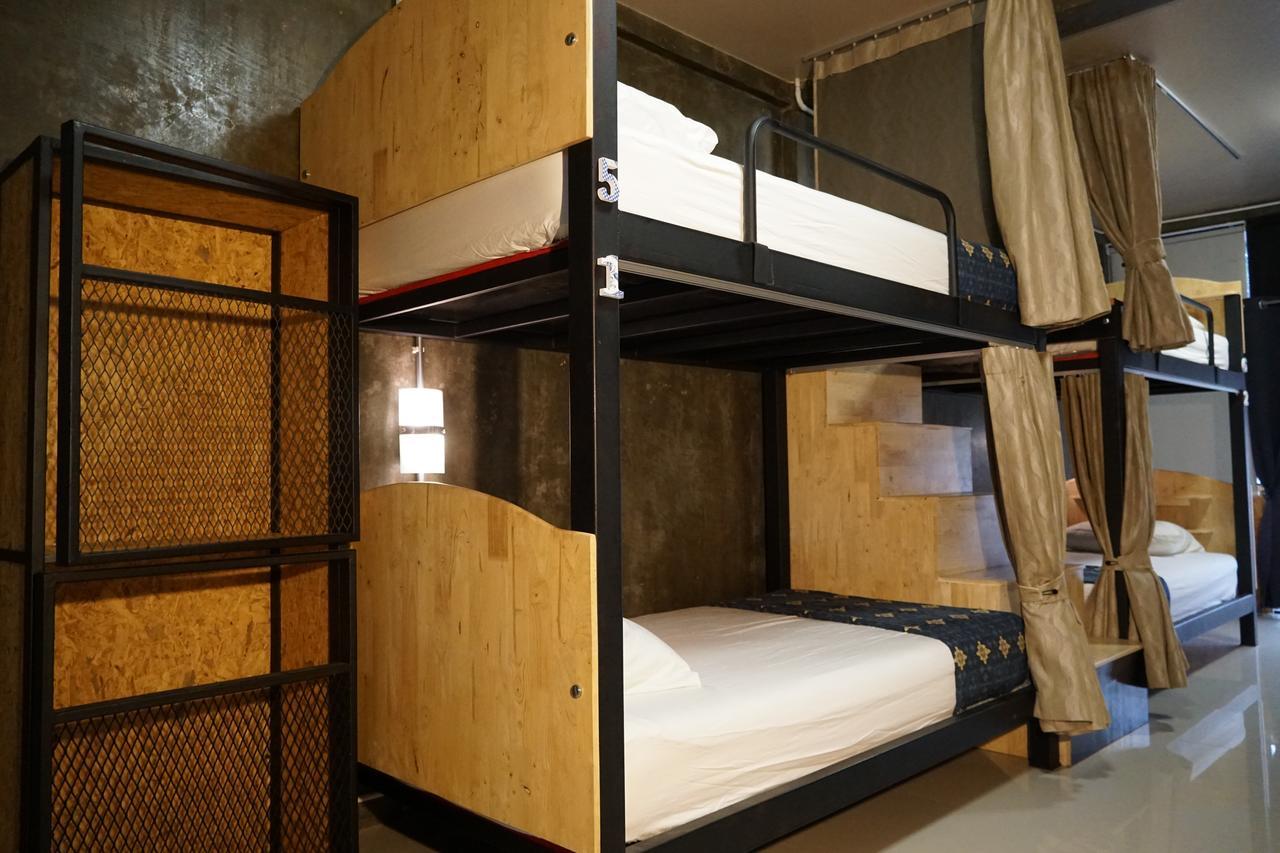 Club76 Bunk bed. Hotel Chiang Mai Eksteriør billede